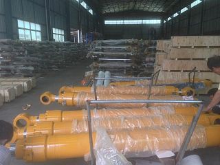 4618364: Гидроцилиндр рукояти 9246750, 9309803